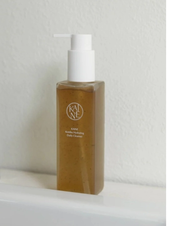 Kaine Kombu Hydrating Daily Cleanser yumshoq namlantiruvchi yuvinish geli