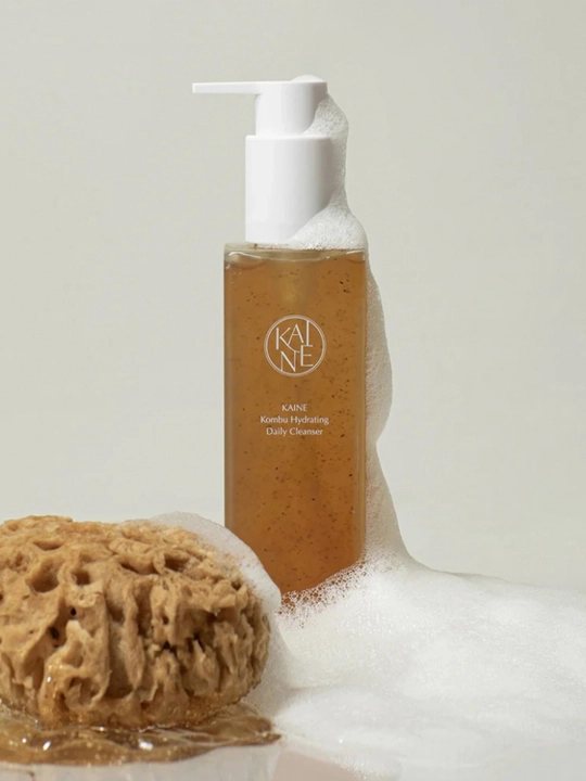 Kaine Kombu Hydrating Daily Cleanser yumshoq namlantiruvchi yuvinish geli