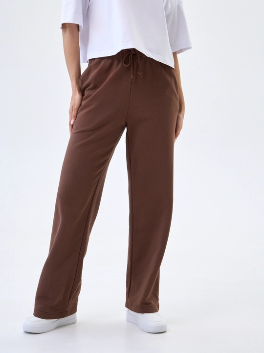 Ayollar uchun sport shimlari, jogger NEO