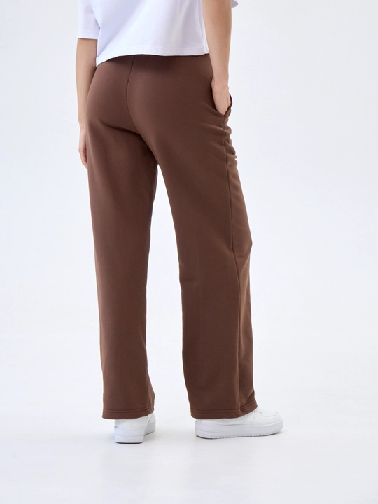 Ayollar uchun sport shimlari, jogger NEO