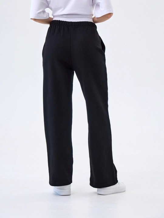 Ayollar uchun sport shimlari, jogger NEO