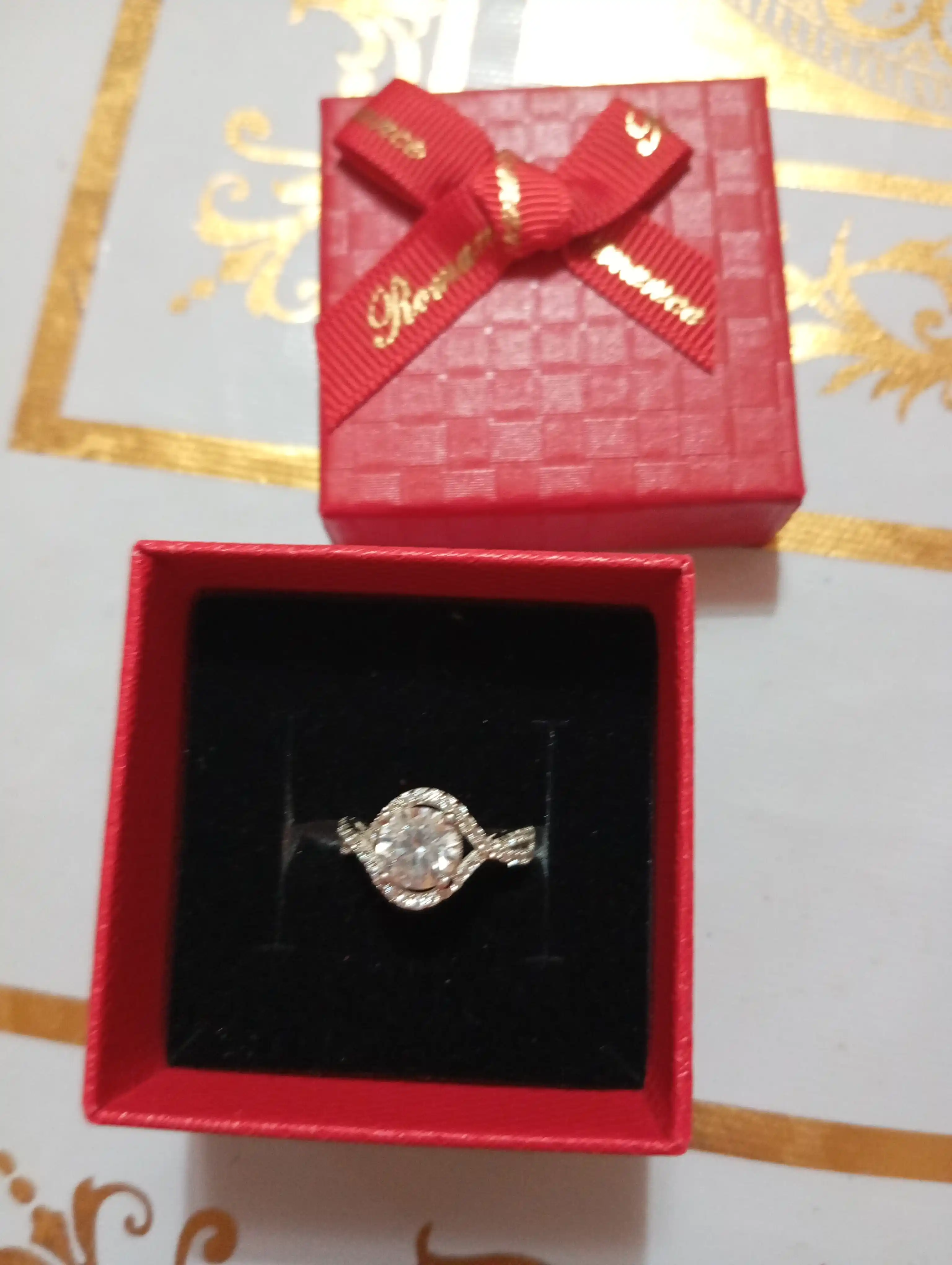 Ayollar kumush uzugi, Sumayya Silver