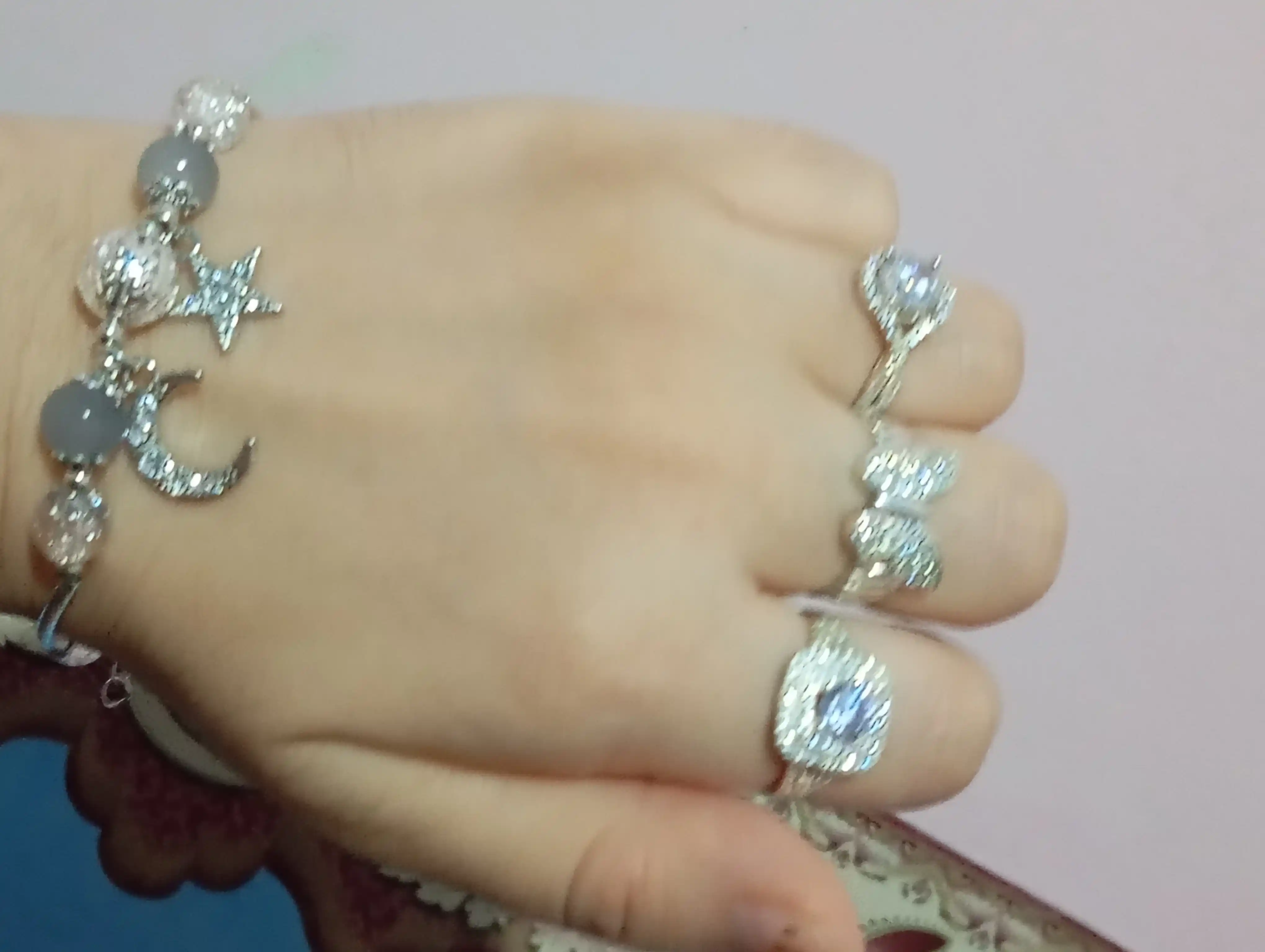 Ayollar kumush uzugi, Sumayya Silver