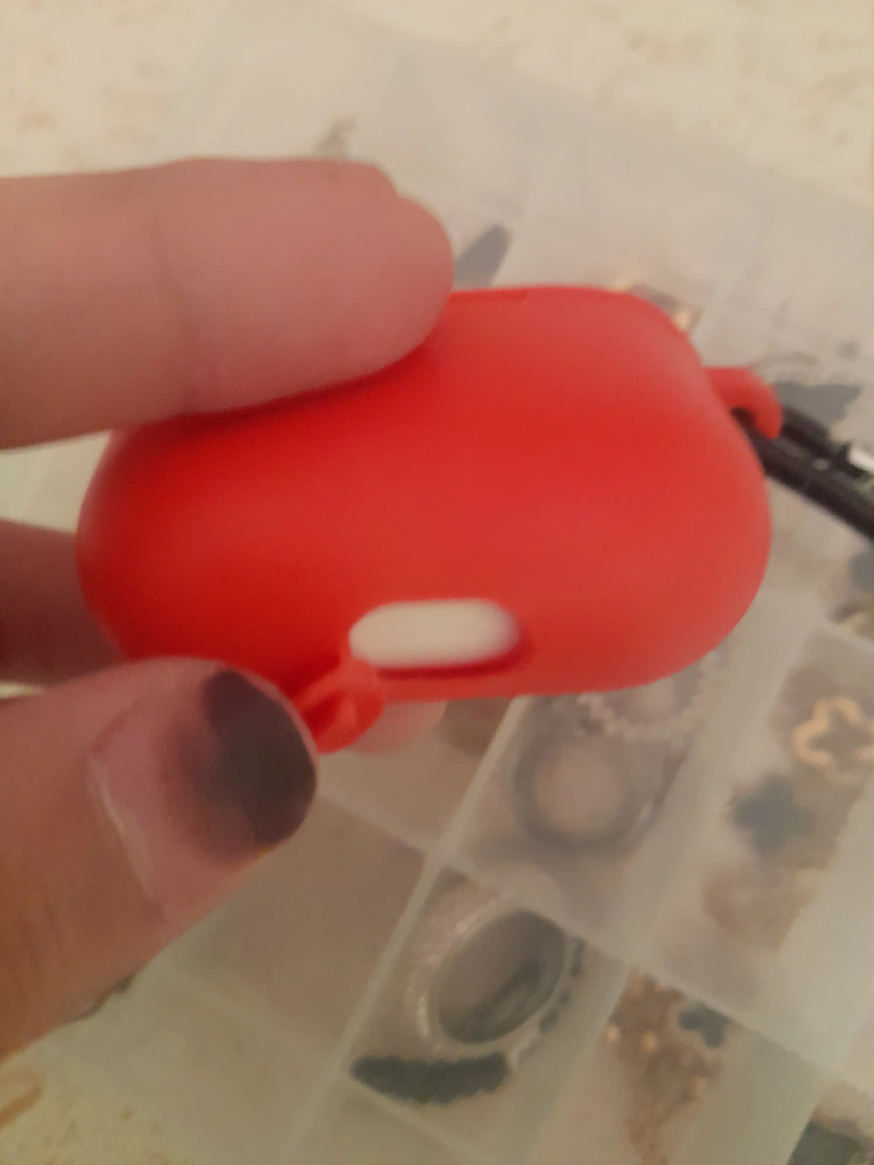 Матовый чехол для наушников AirPods 3