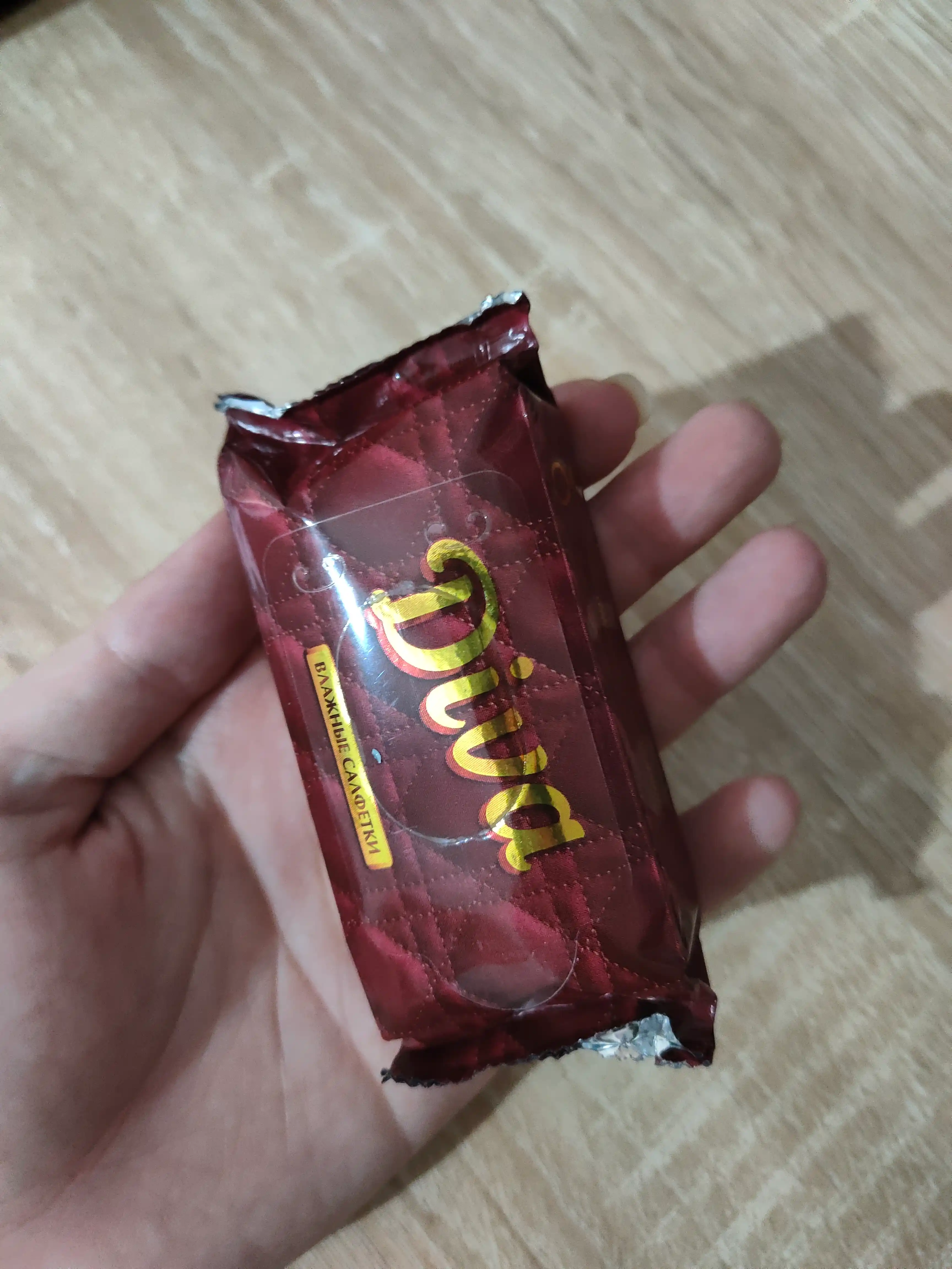 Nam salfetkalar Diva 8*8, tozalash, universal, aralash