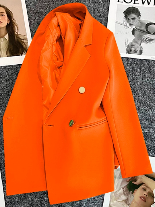 Ayollar pidjagi, klassik, tugmali uzaytirilgan jaket