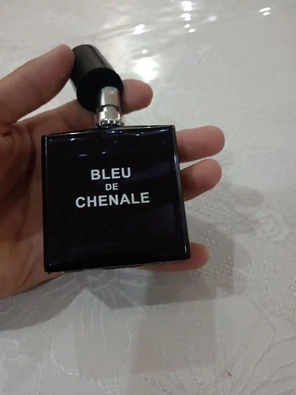 Erkaklar uchun parfyumlangan suv Bleu de Chanel