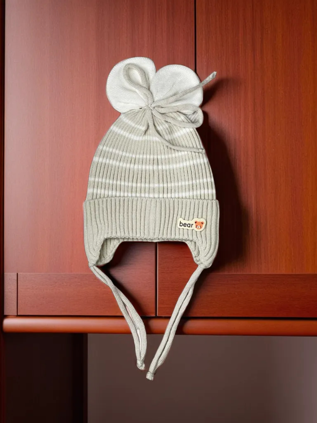 Tangada yosh va chiroyli