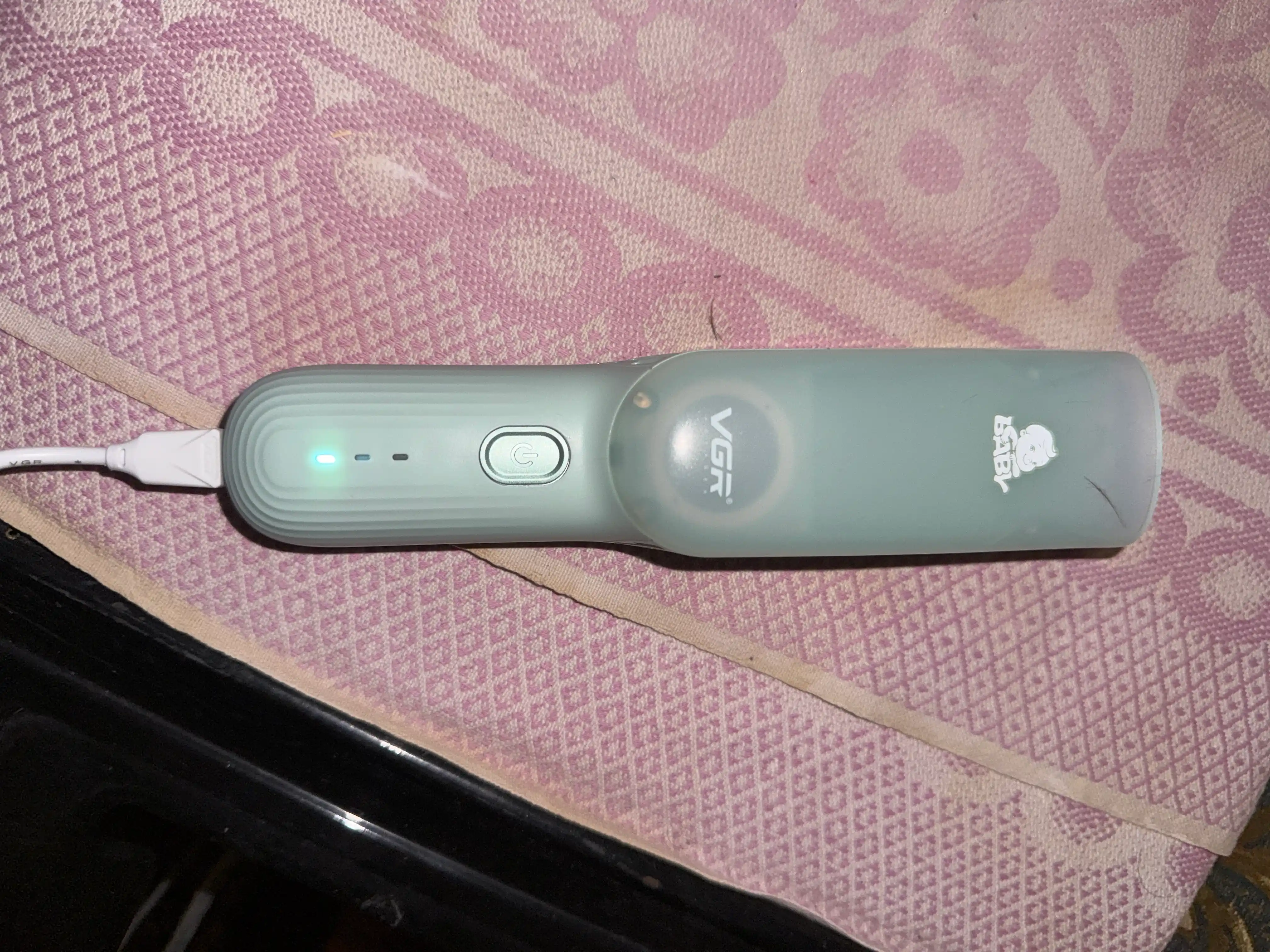Bolalar uchun soch kesish mashinasi VGR V-155