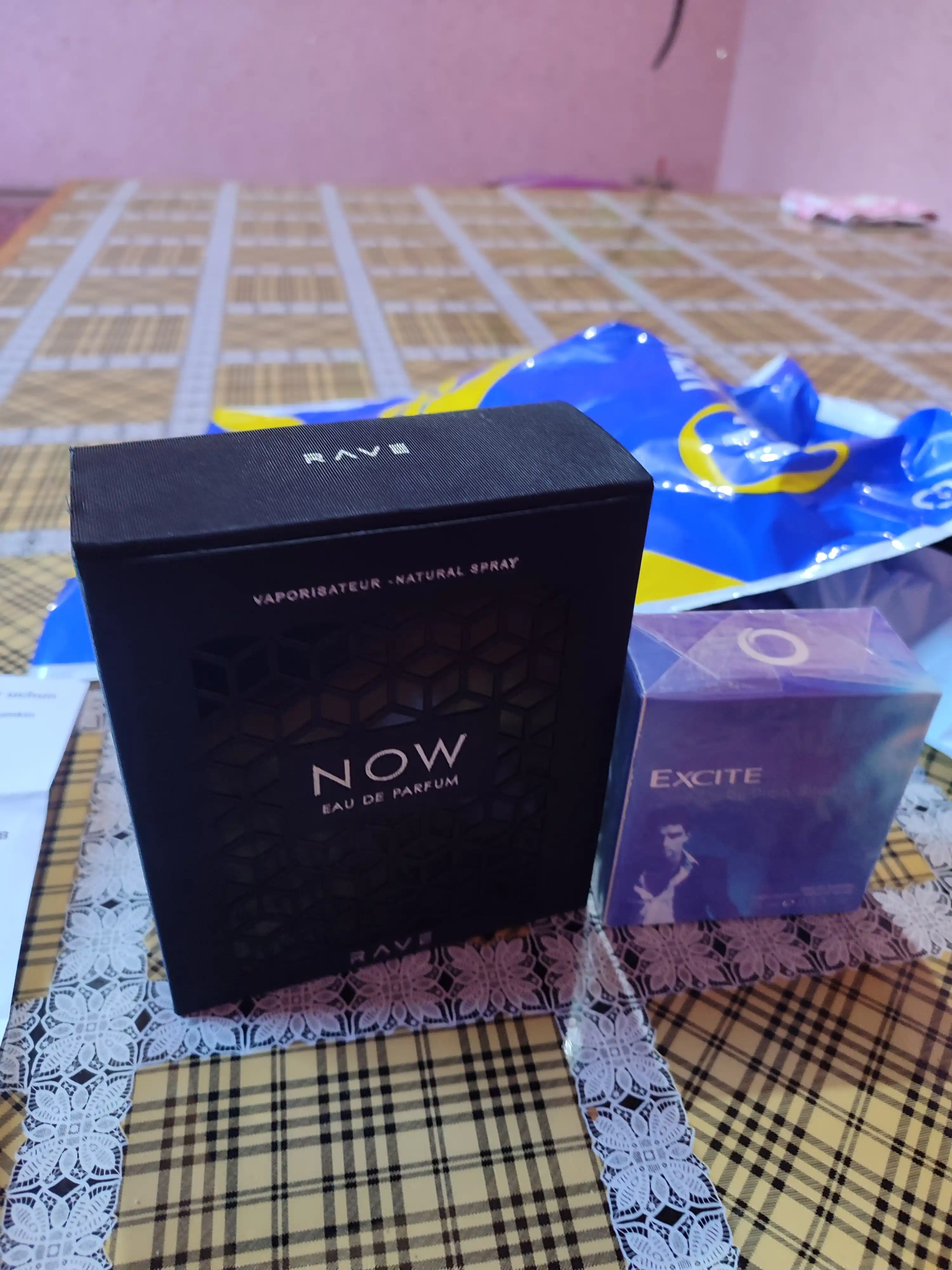 Parfyumlangan suv erkaklar uchun Lattafa Now Rave, 100 ml