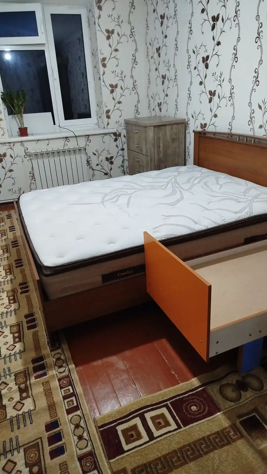 Matras Comfort anatomik, balandligi 32 sm, 180 prujina/m², Luxmatras
