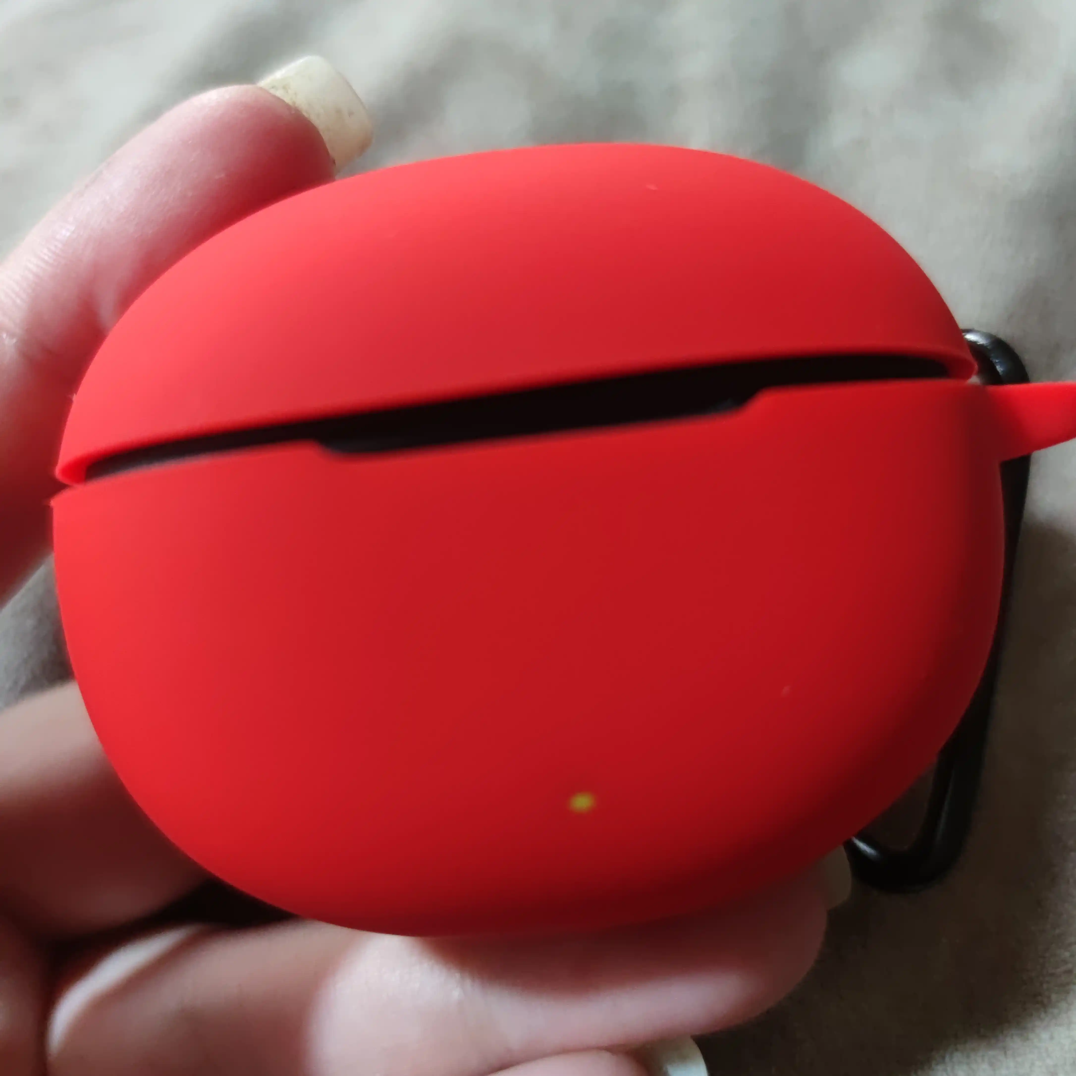 Чехол для наушников Realme buds T100,T110 силиконовый