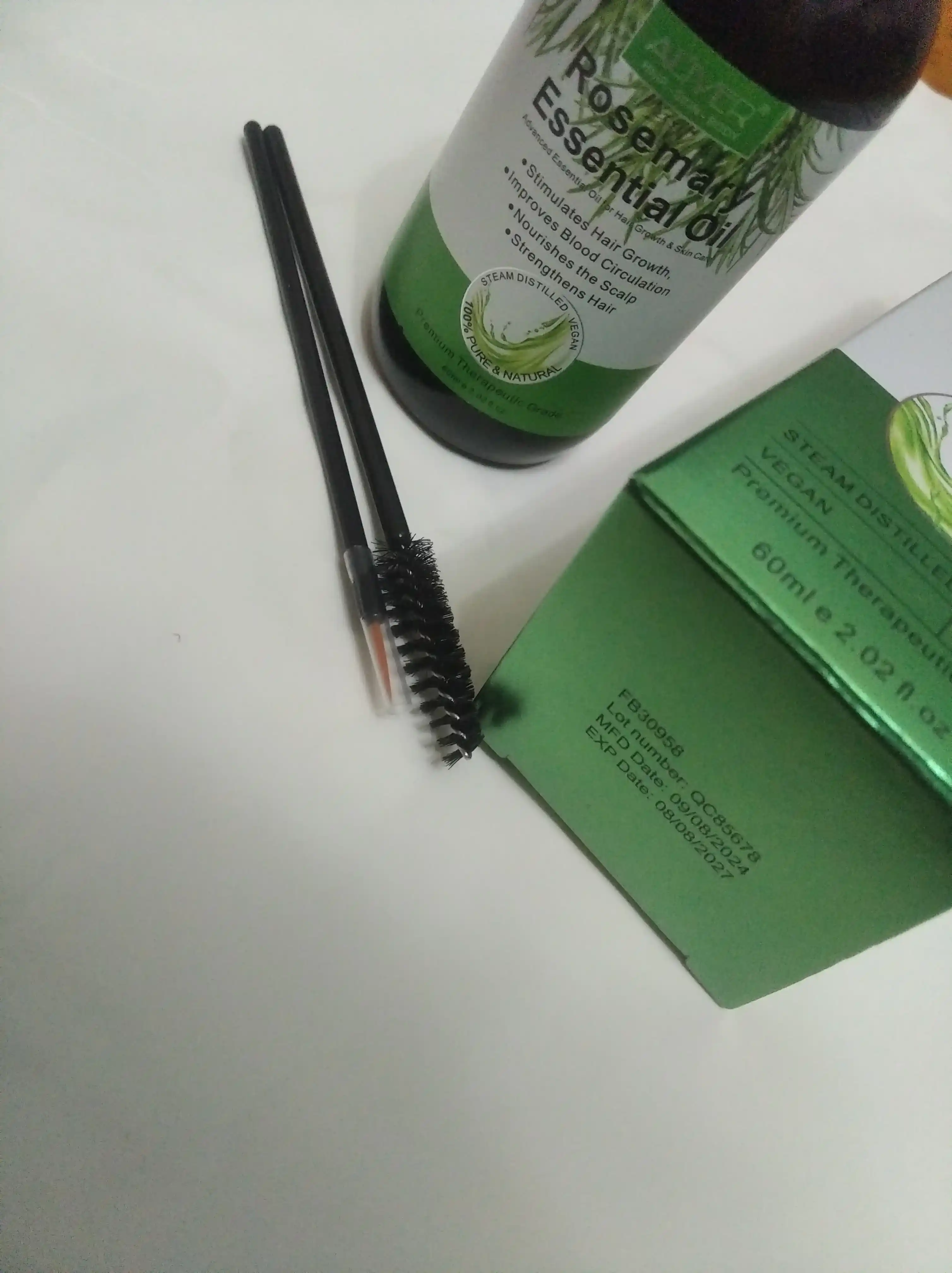 Soch va kipriklar, yuz va tana uchun "ALIVER" rozmarin moyi, soqol o‘stirish uchun, 60 ml