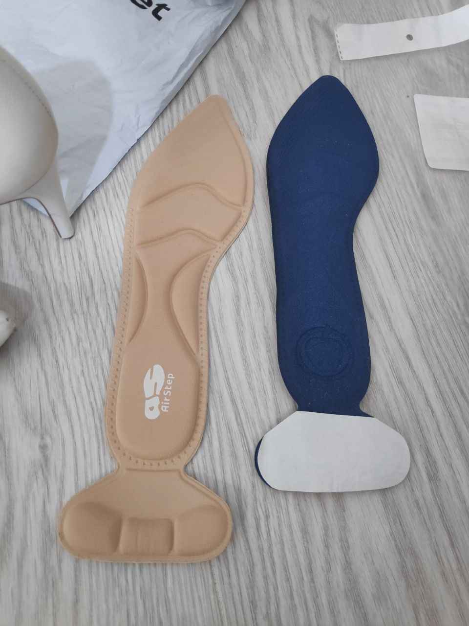 Porno video: gozal qizning mushukidagi cum 90 60 90 Til va barmoq silash video