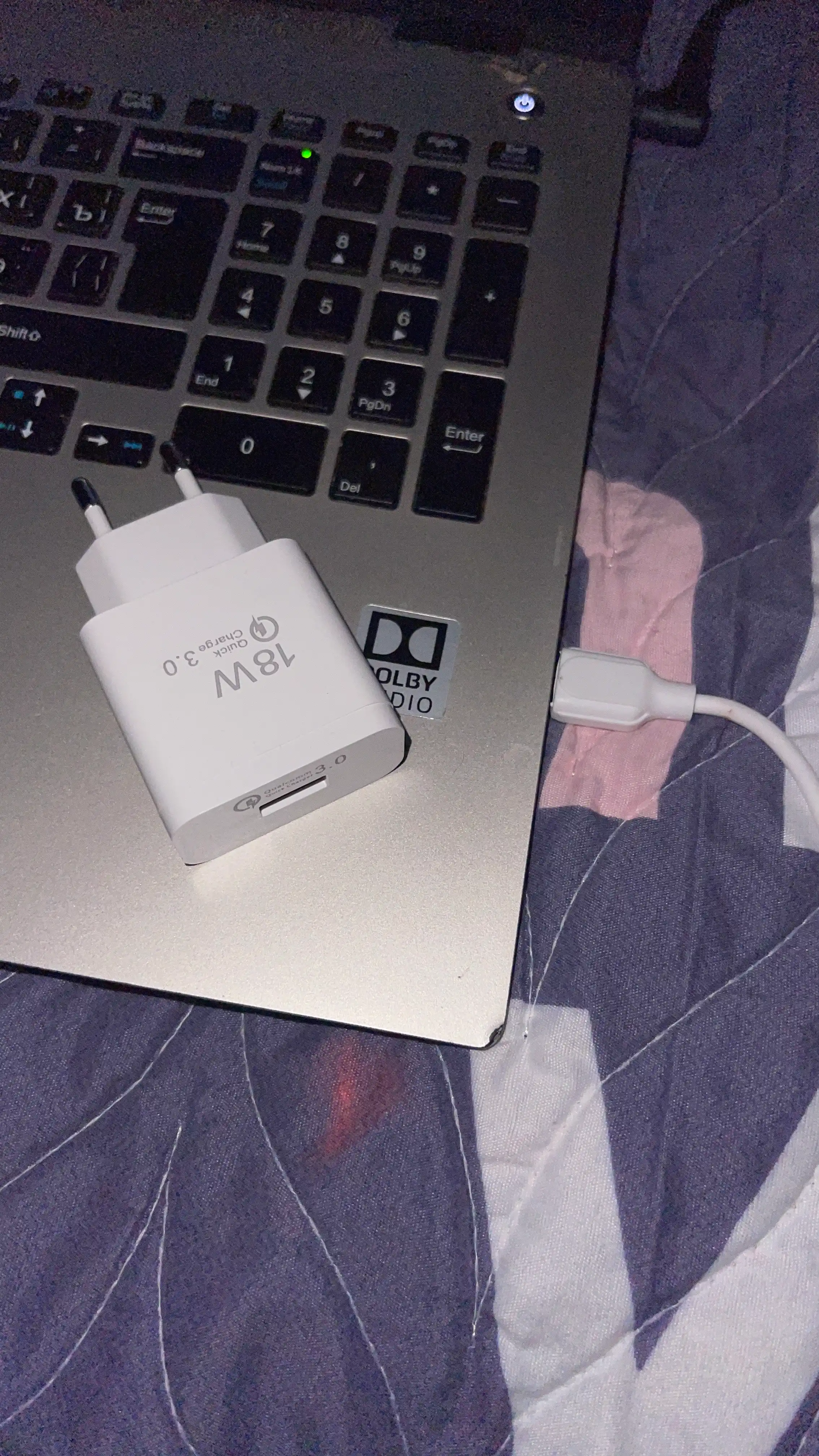 Samsung va boshqa qurilmalar uchun, tezkor zaryadlovchi qurilma + Micro USB kabel