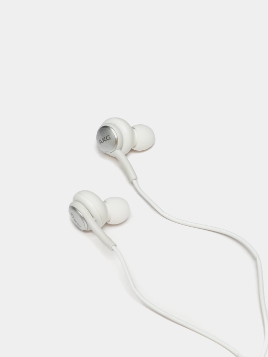 Ваккумные проводные наушники AKG М67