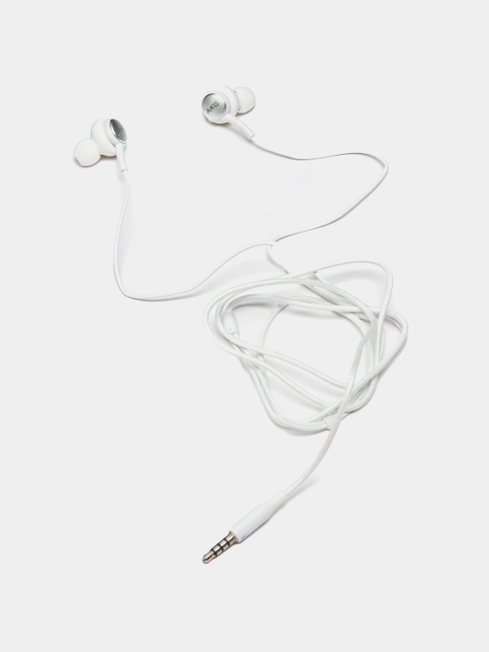 Ваккумные проводные наушники AKG М67