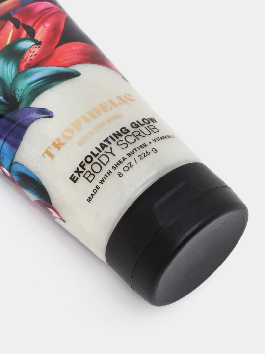 BATH AND BODY WORKS badan uchun parfyumli skrab, 226 gr