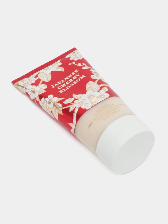 BATH AND BODY WORKS badan uchun parfyumli skrab, 226 gr