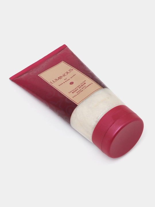 BATH AND BODY WORKS badan uchun parfyumli skrab, 226 gr