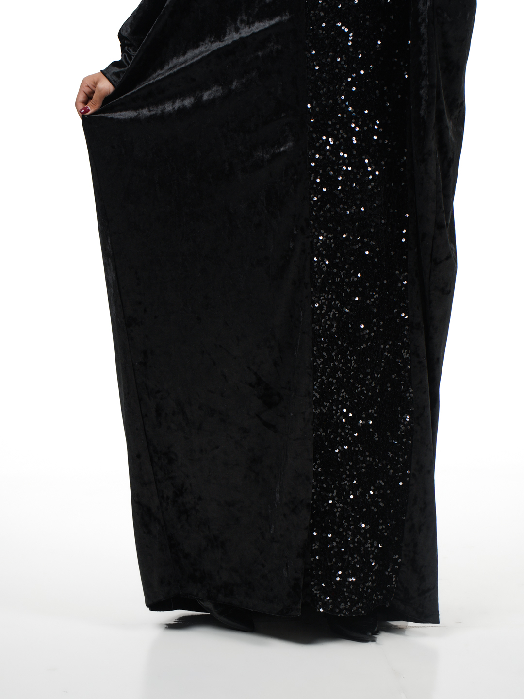 Ajoyib kokrakli qiz Janna Maykls oz mushukini erotik tarzda yechintiradi va masturbatsiya qiladi) Monastirda jinsiy aloqa haqida erotik filmlarni onlayn tomosha qiling