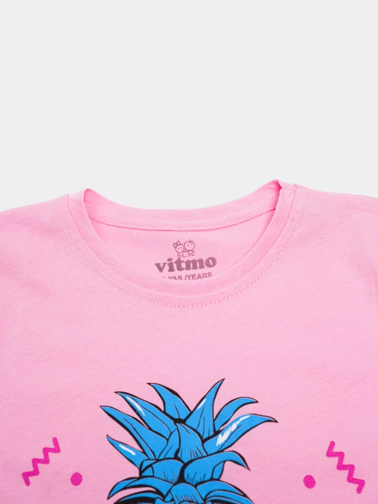 Ikki qismli pijama, shim va futbolka to'plami