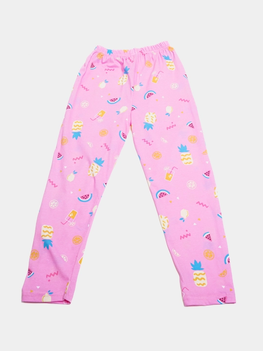Ikki qismli pijama, shim va futbolka to'plami