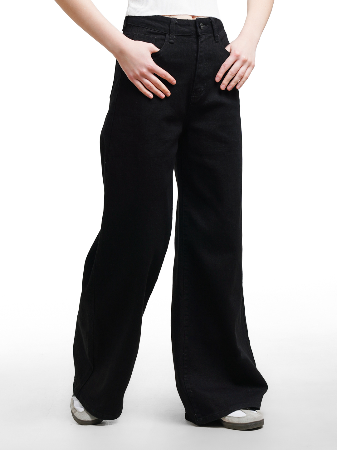 Ayol tomonidan qozgatilgan erkakning anal surati