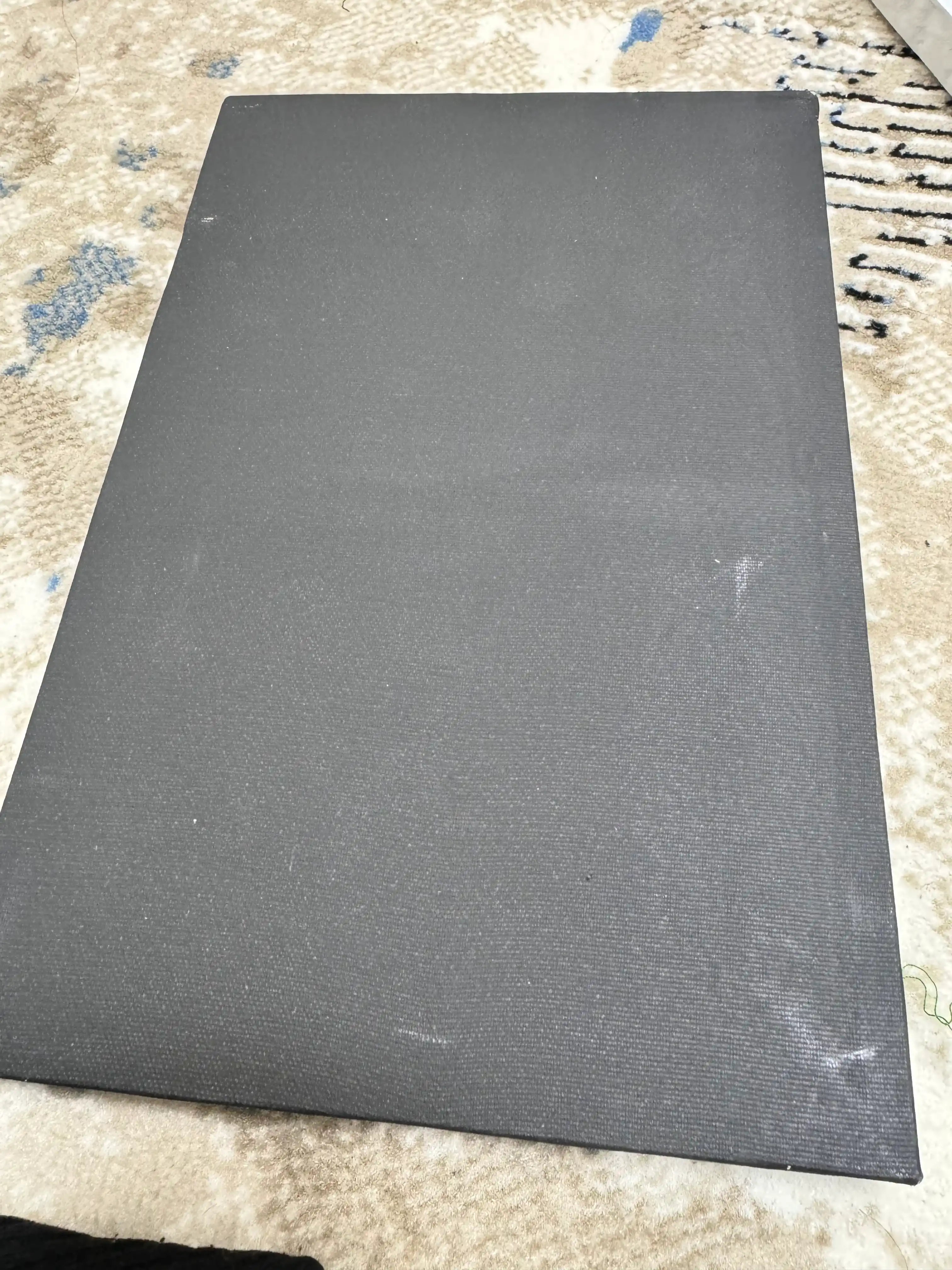 Bo'yash uchun ramkali gruntlangan xolst, 280 g/m3, qora, katta, kichik