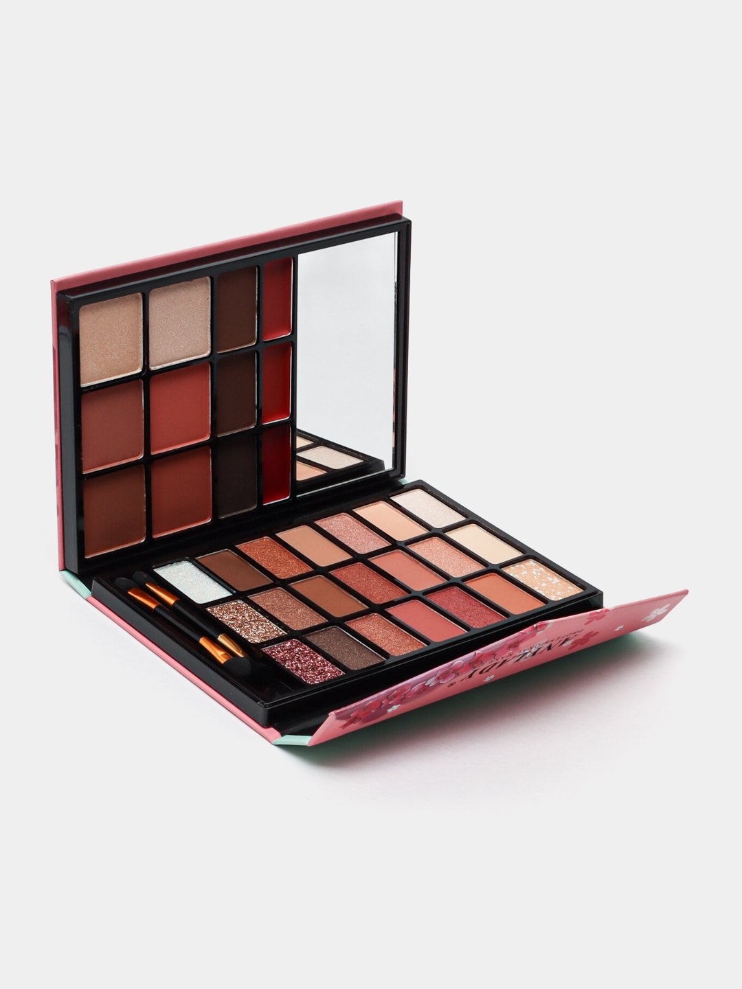 Kirishda bir ayol bilan porno