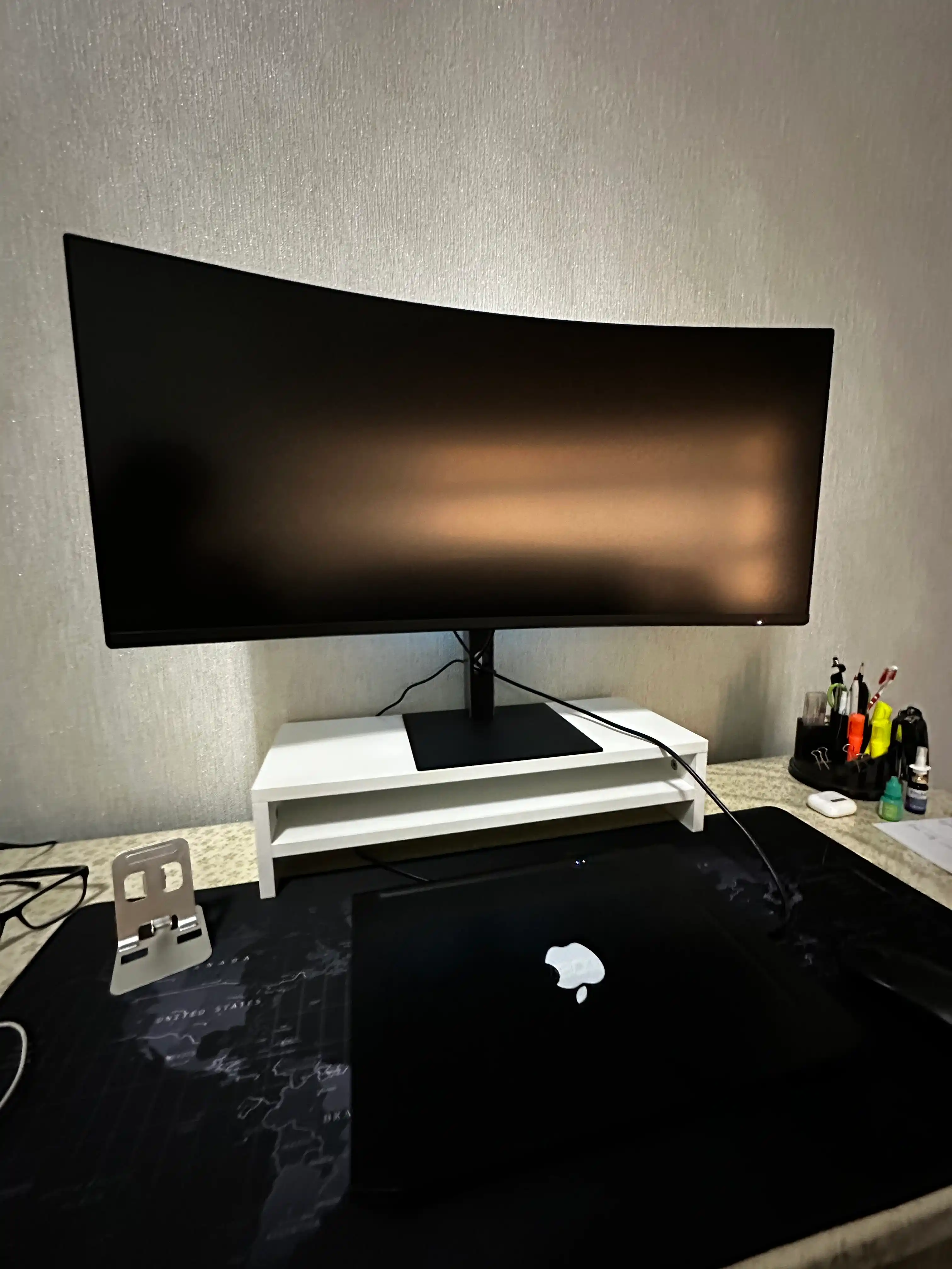 Monitor tagligi
