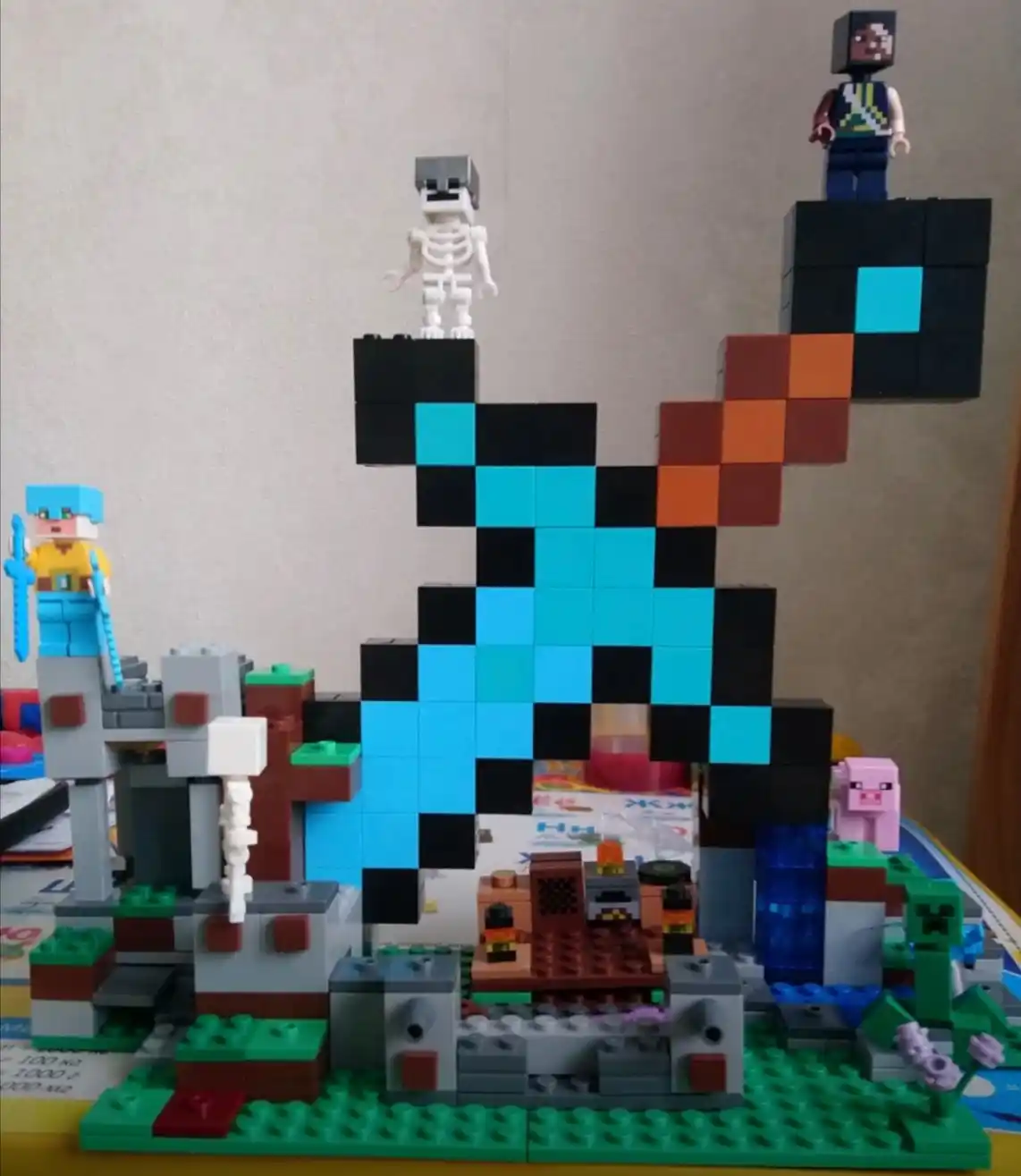 Lego My World konstruktori Lego Minecraft, Cube world bilan mos keladi
