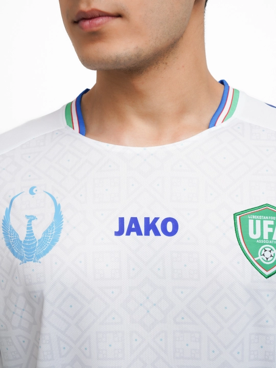 Futbol formalari O'zbekiston terma jamoasi, uy va safar uchrashuvlari uchun 2023/2024