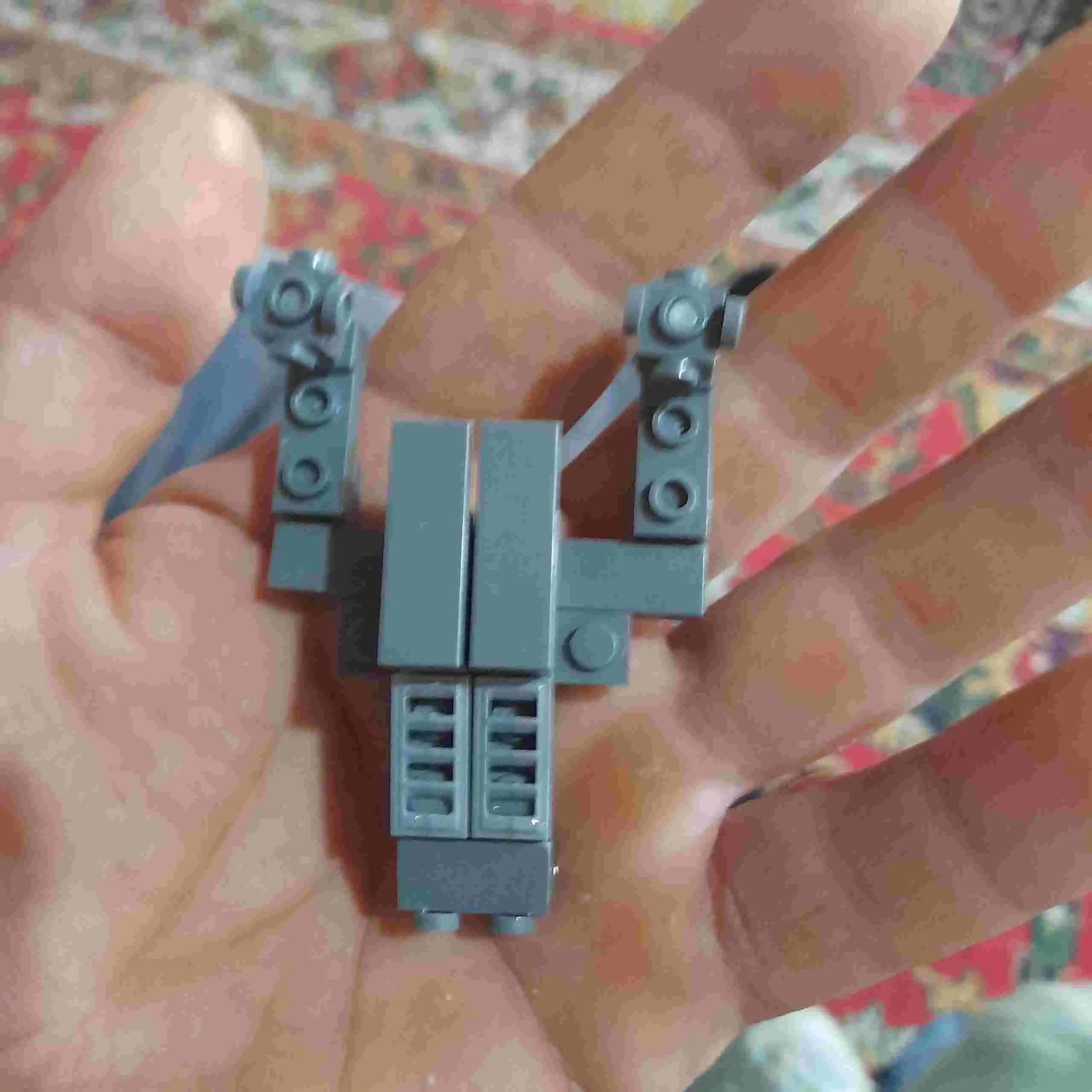 Qasoskorlar, Avengers konstruktori, superqahramon sarguzashtlari, Lego bilan mos keladi