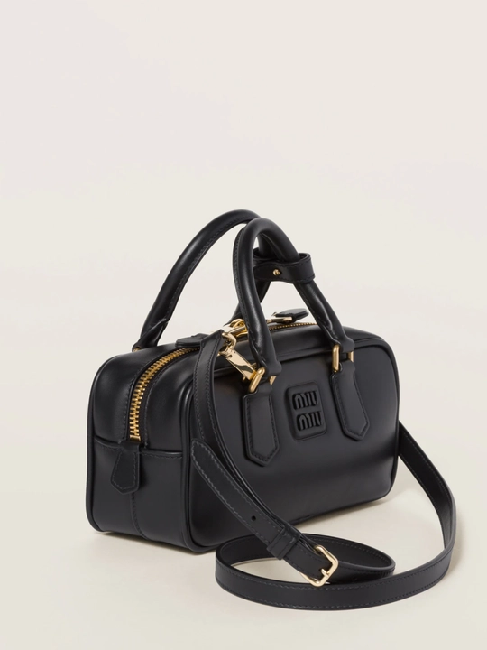 Сумка Miu Miu Black Arcadie, кожаная, багет с двумя ручками