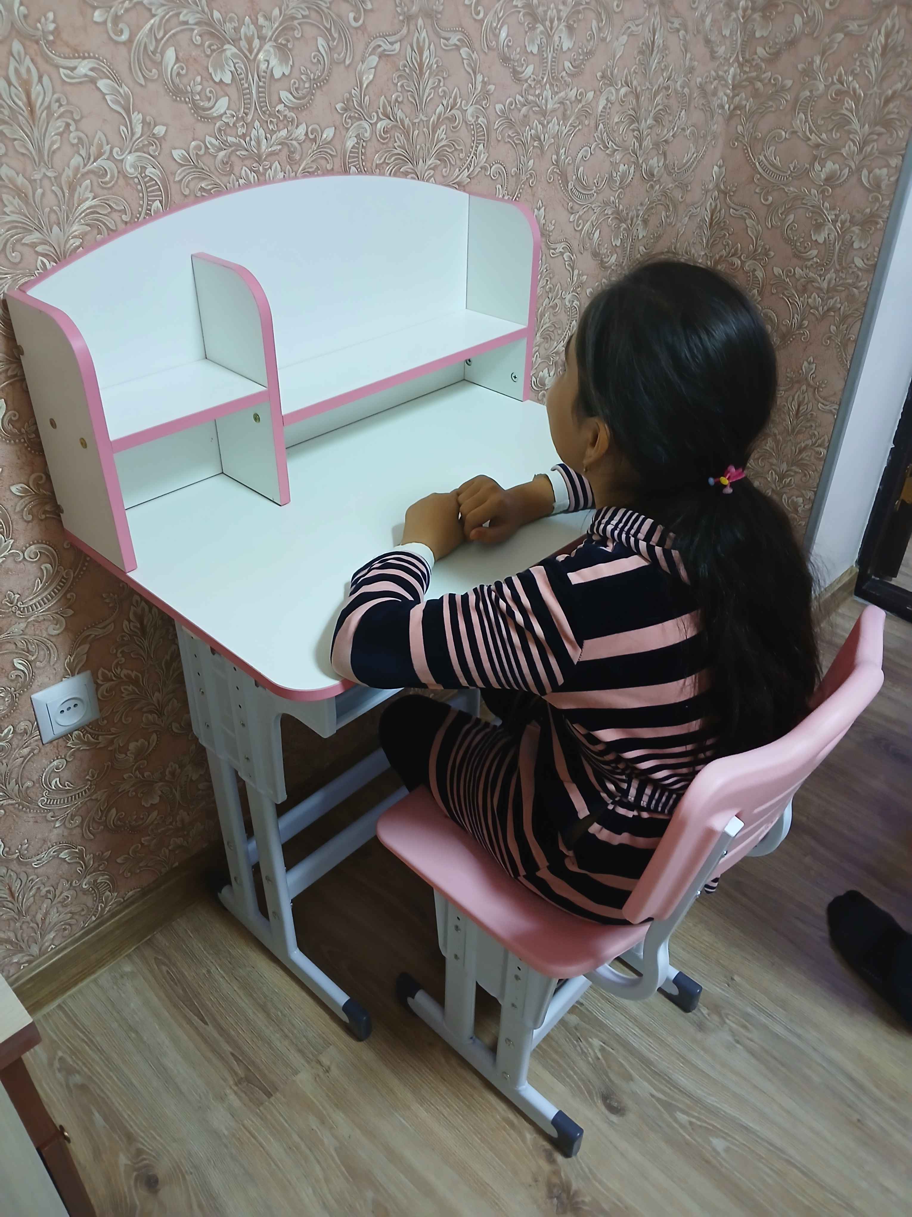 U mast bolib uxlab qoldi va eshakda sikildi