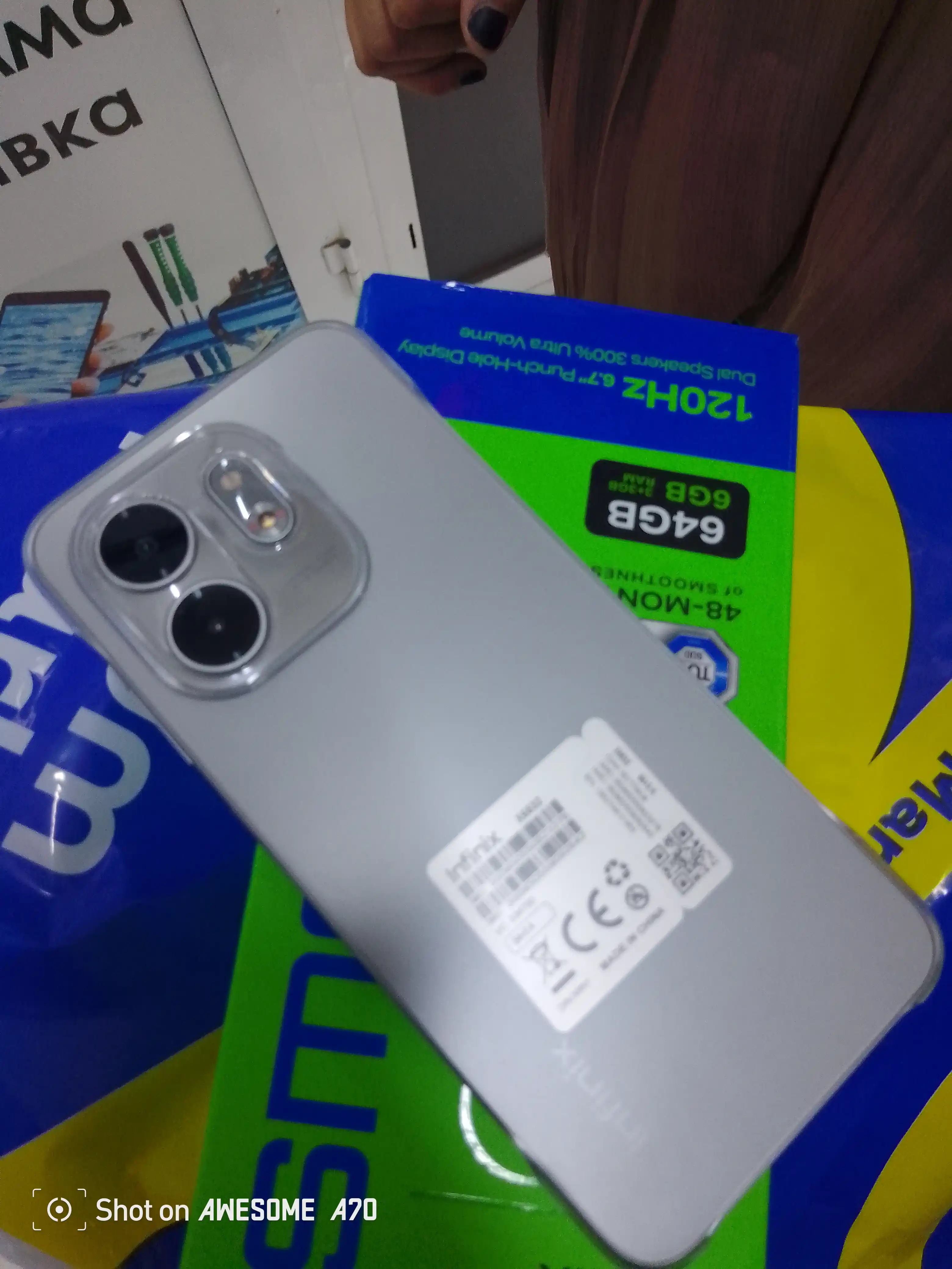 Smartfon Infinix Smart 9, 3/64GB, 4/128GB, 5000 mAh, 6.7'', 120 Gts