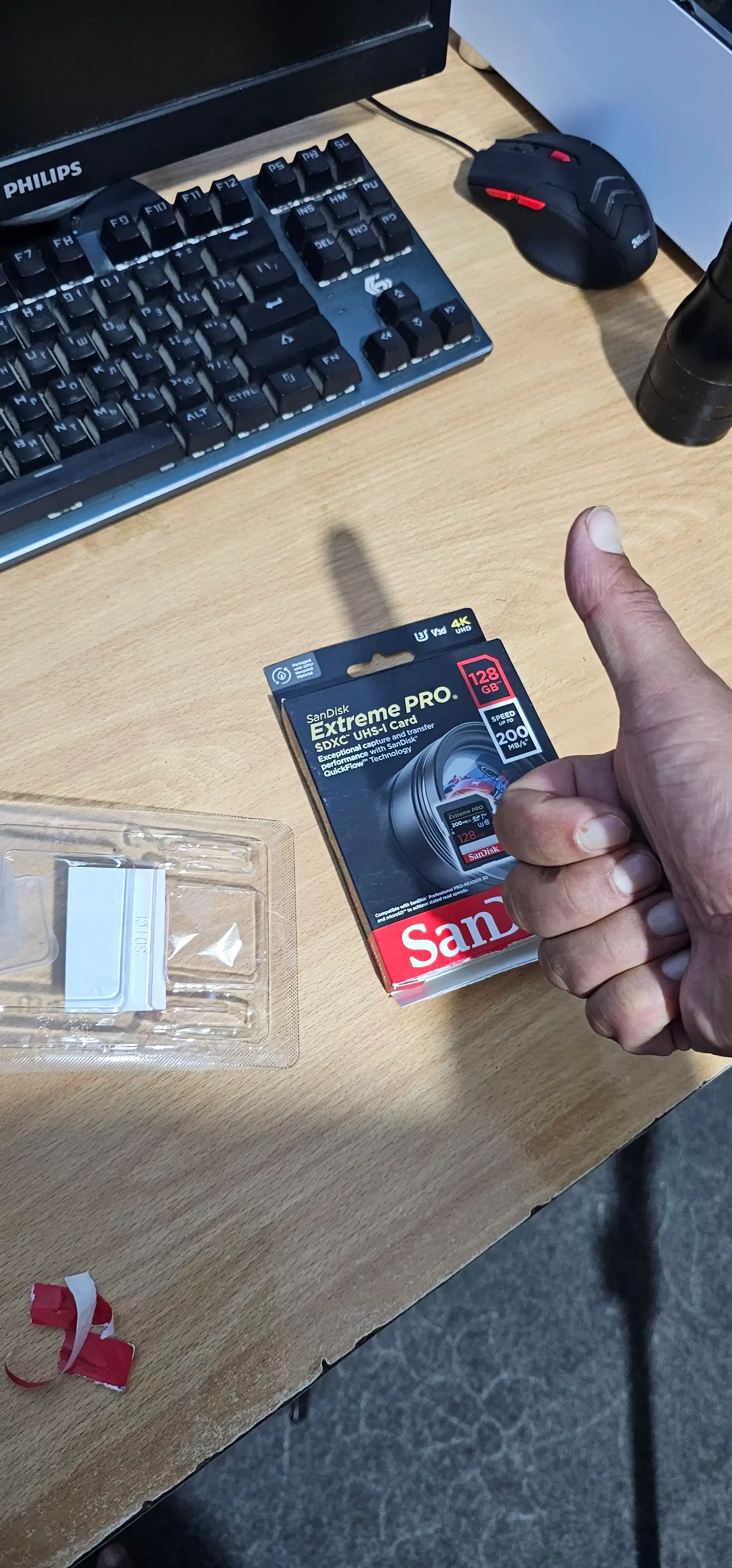 Fotoapparat uchun xotira kartasi Sandisk Extreme Pro SDXC UHS-I card, 128 GB, 200Mb/s