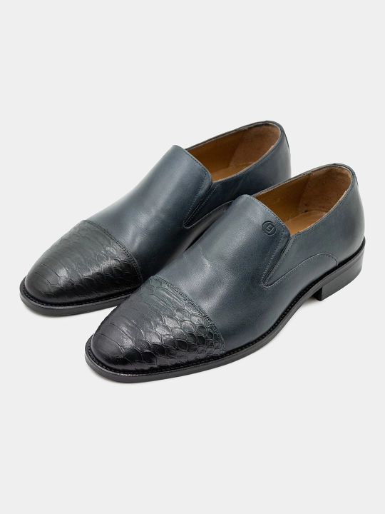 Erkaklar poyabzali, klassik uslub, haqiqiy charm, turli o'lchamlar, Turkiya, 39-45