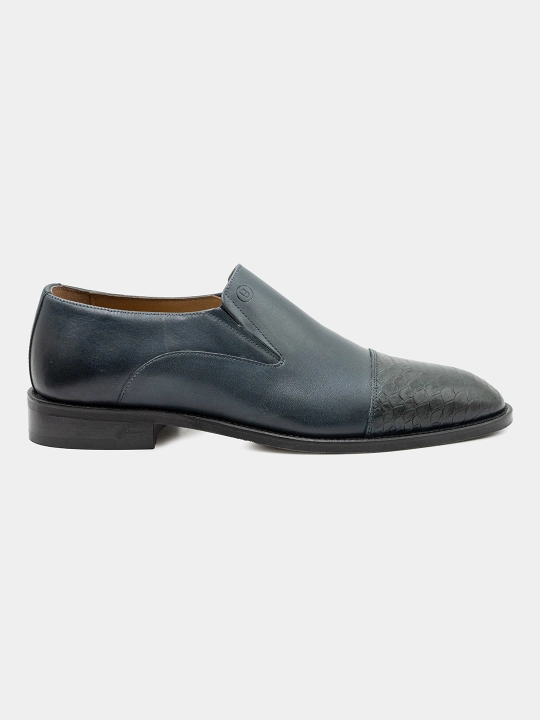 Erkaklar poyabzali, klassik uslub, haqiqiy charm, turli o'lchamlar, Turkiya, 39-45