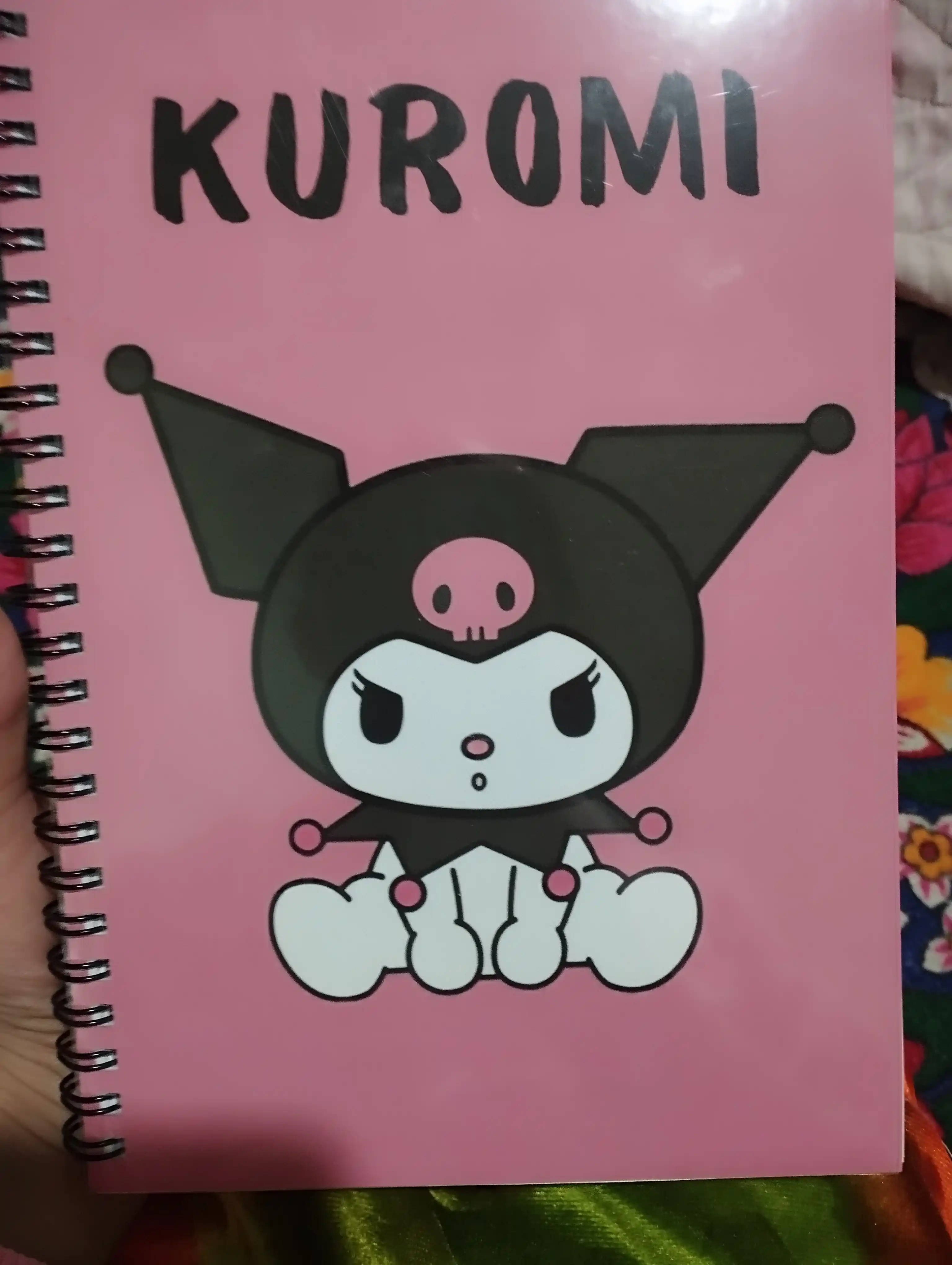 Bloknot halqalarda Kuromi, 50 varaq