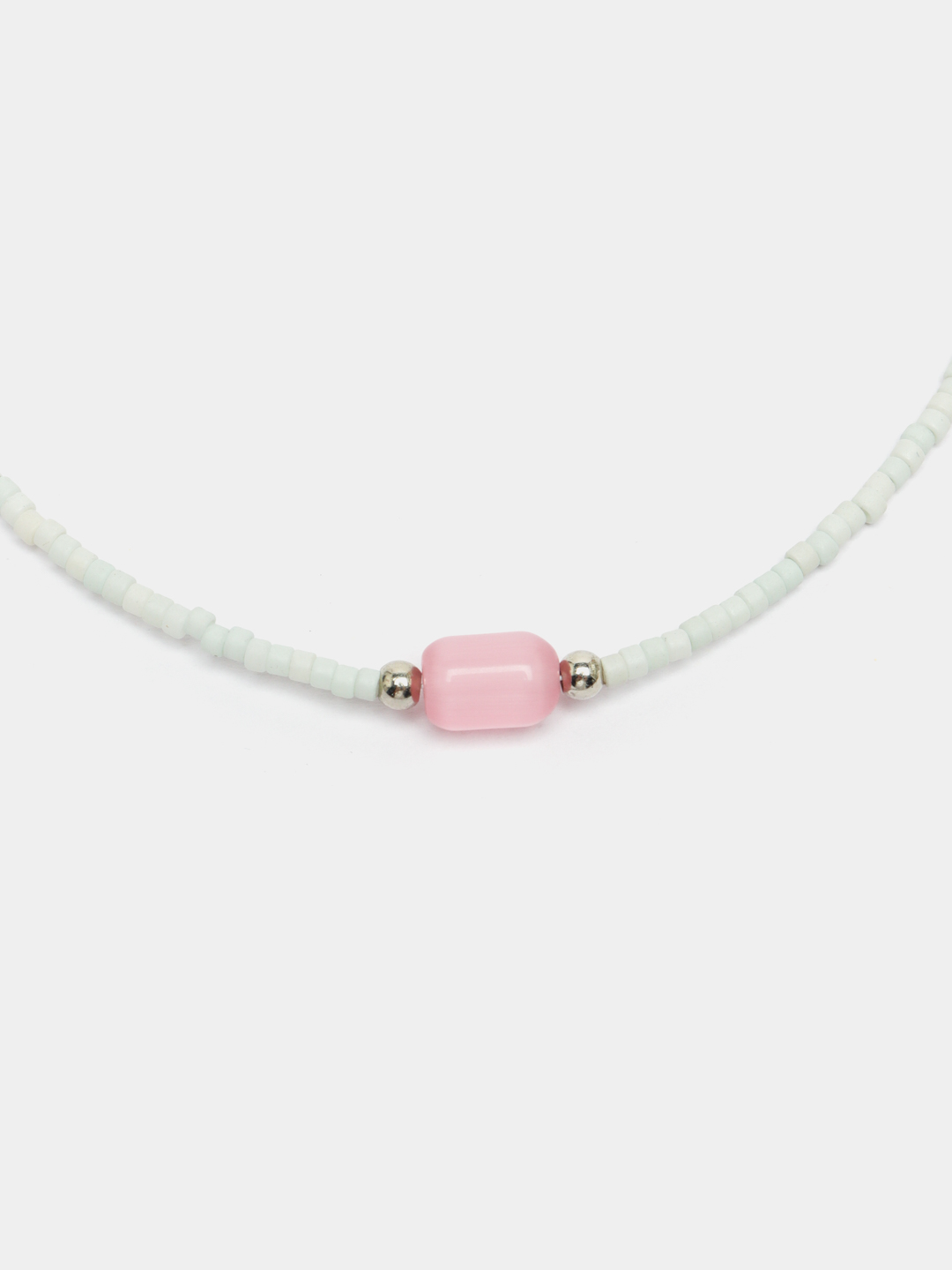 Toshli oq choker Pushti ko‘z