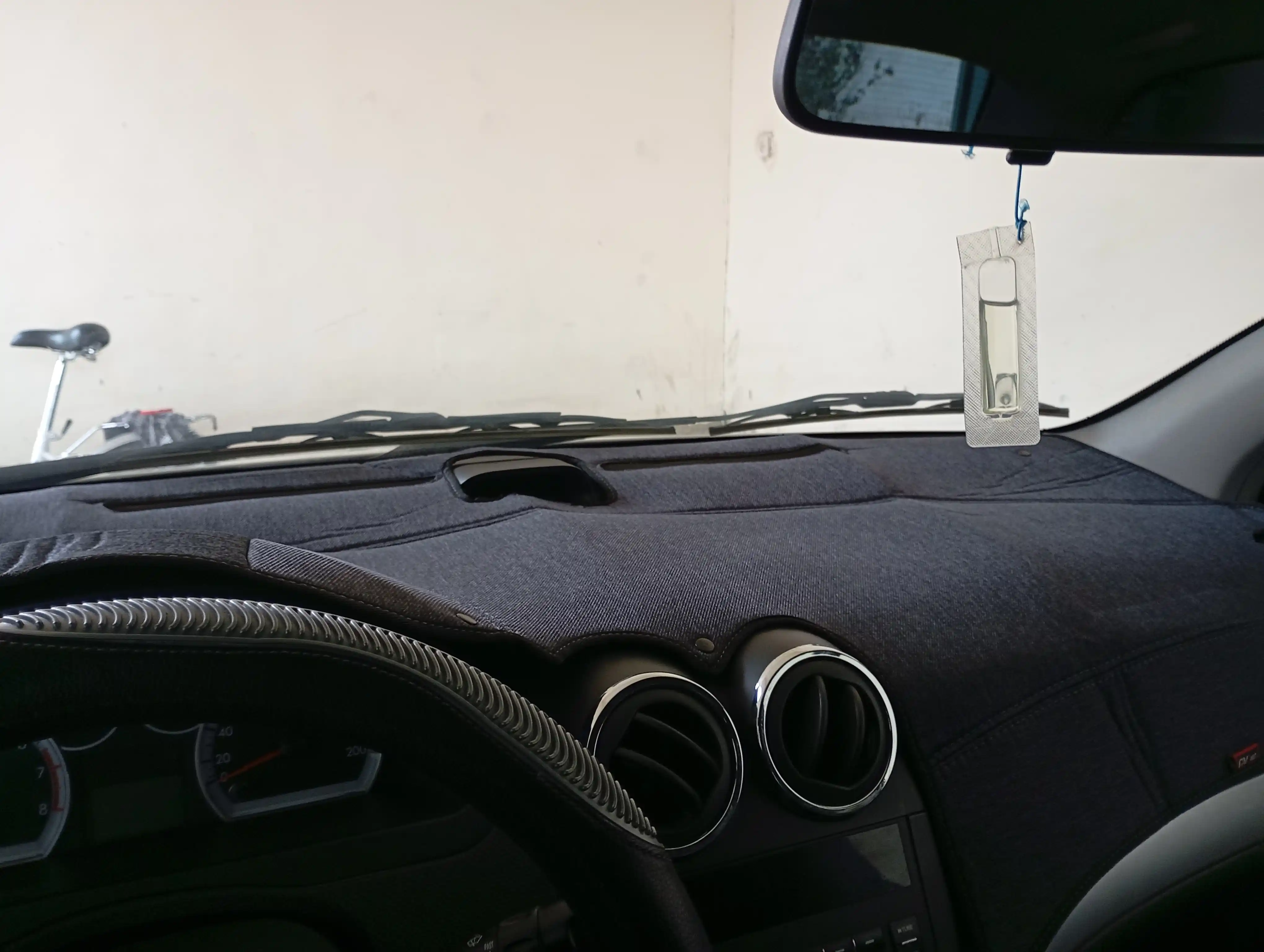 Джинсовые чехлы, коврики, накидки на торпеду автомобиля, Cobalt, Lacetti, Spark