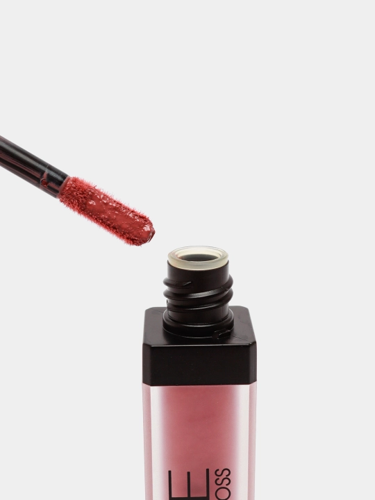 Labga blesk Note Mattemoist Lipgloss 401, 402, 403, 409, 410, 411, 412, 413 va 414, 6 ml