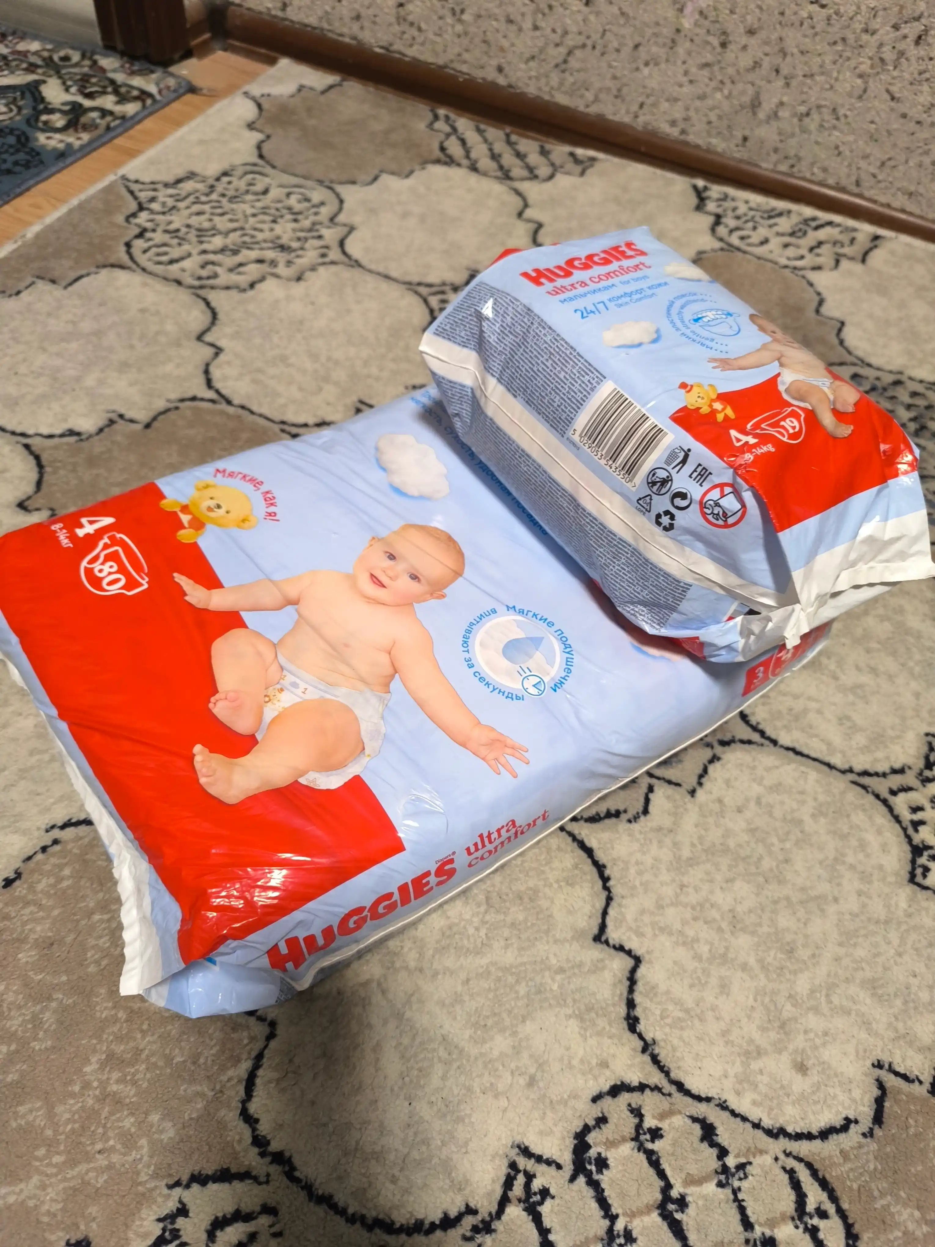 Подгузники Huggies Ultra Comfort для мальчиков 8-14кг, 4 размер, 80шт