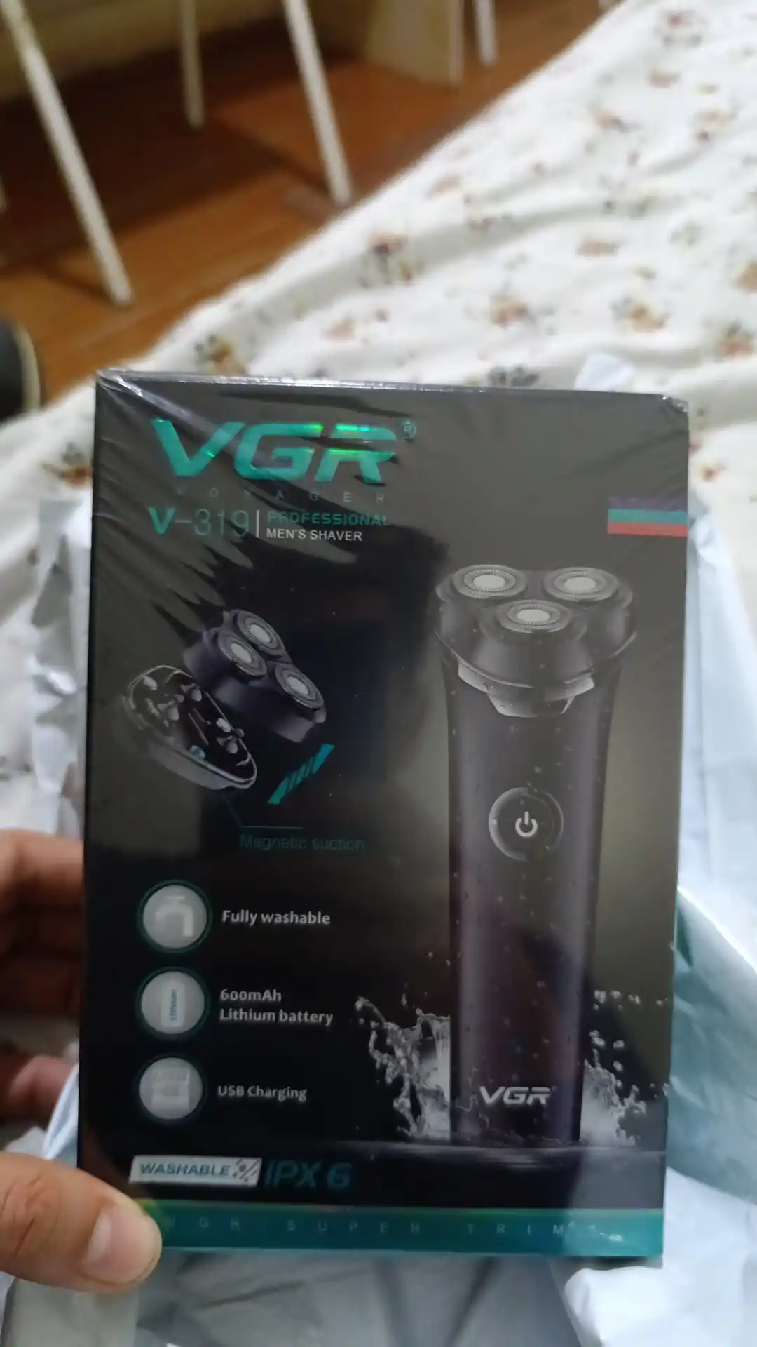 Professional mashina-trimmeri VGR V-175, soch va soqol olish uchun