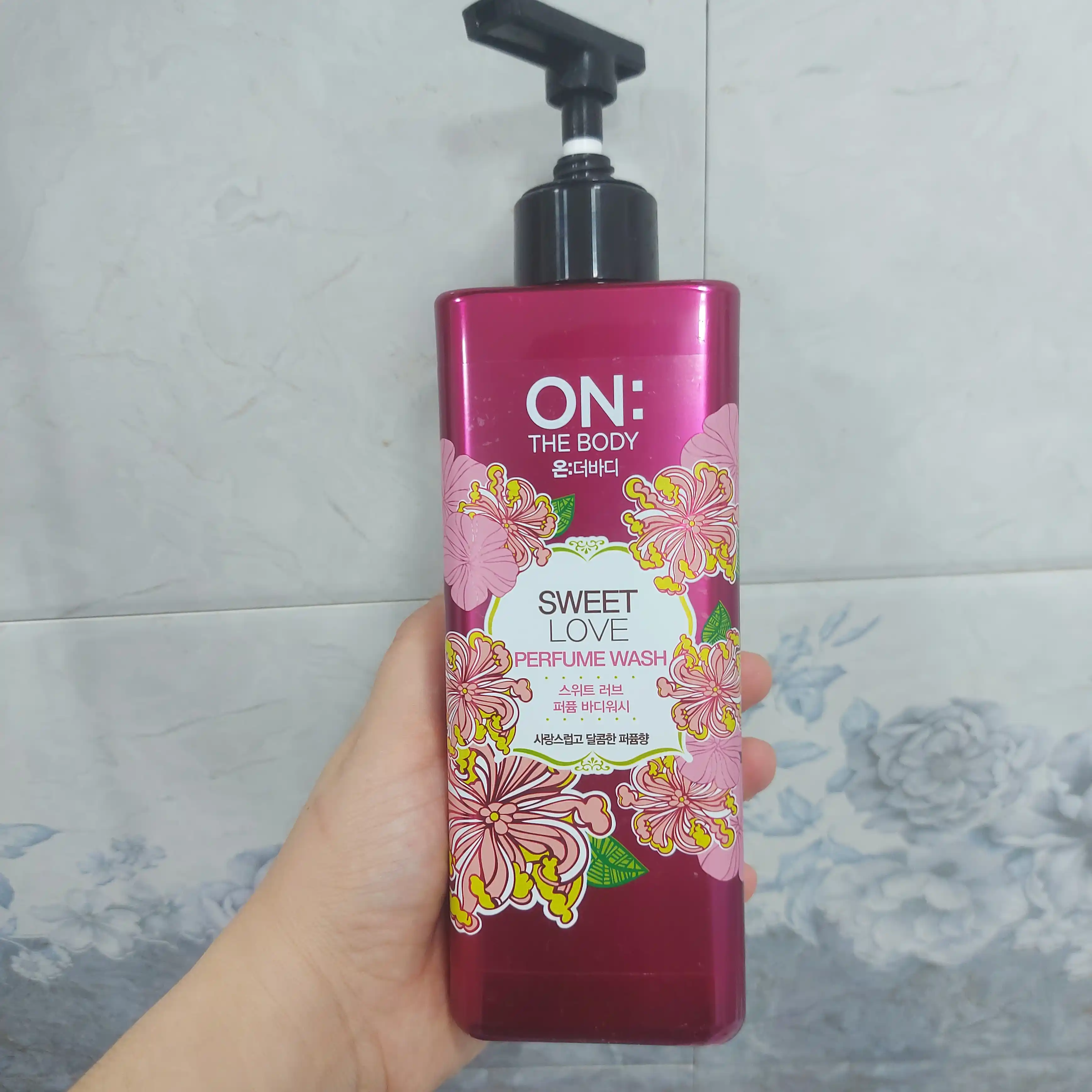Парфюмерный гель для душа LG OTB Sweet Love Body Wash, 500 мл