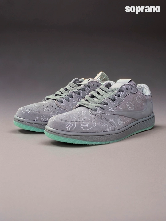 Erkaklar va ayollar o'smirlar krossovkalari Nike Air Alpha Force 88, sport, 40-45