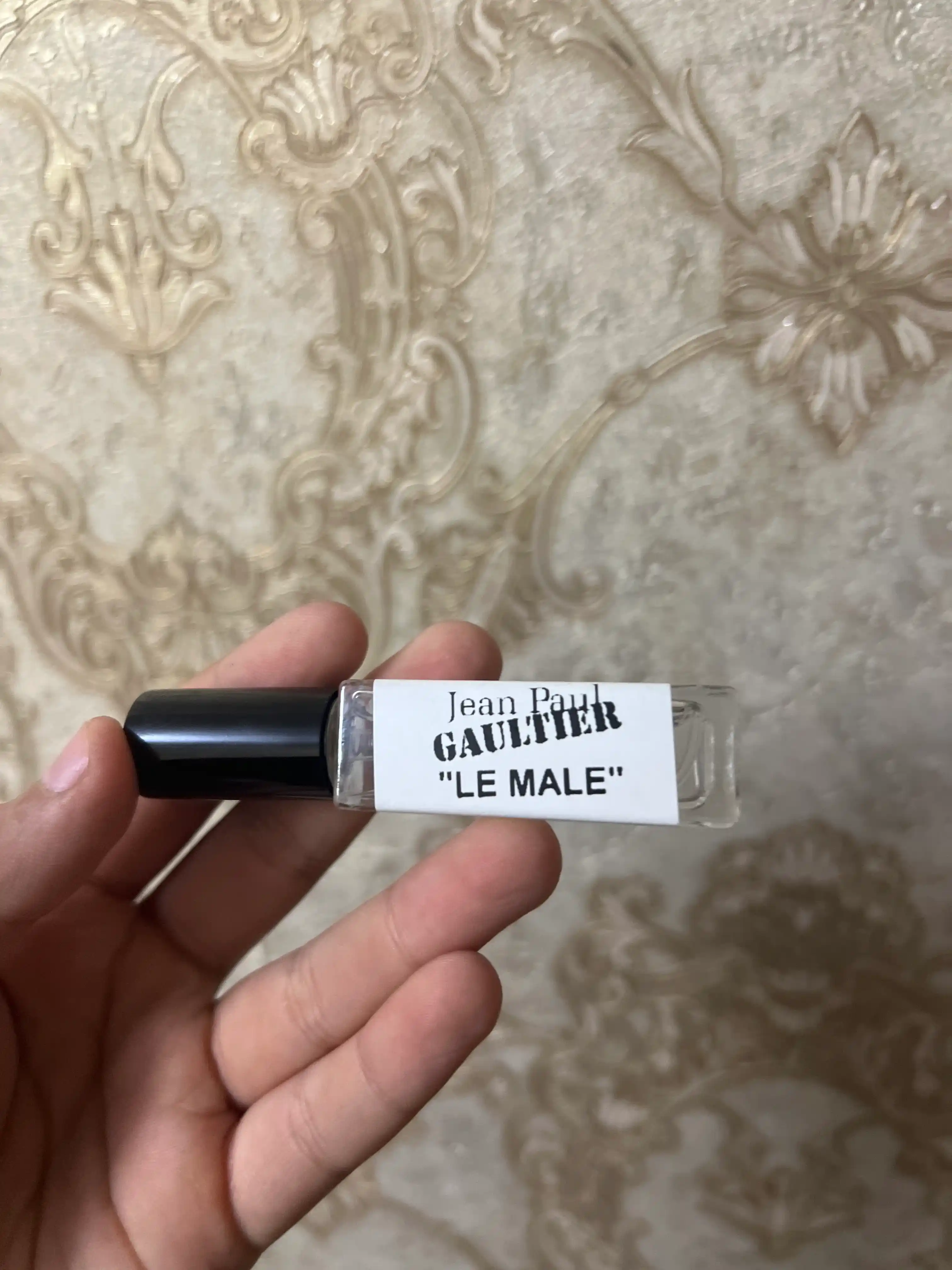 Atir erkaklar uchun Le Male, Jean Paul Gaultier, atirlar, duxi, probnik atirlar