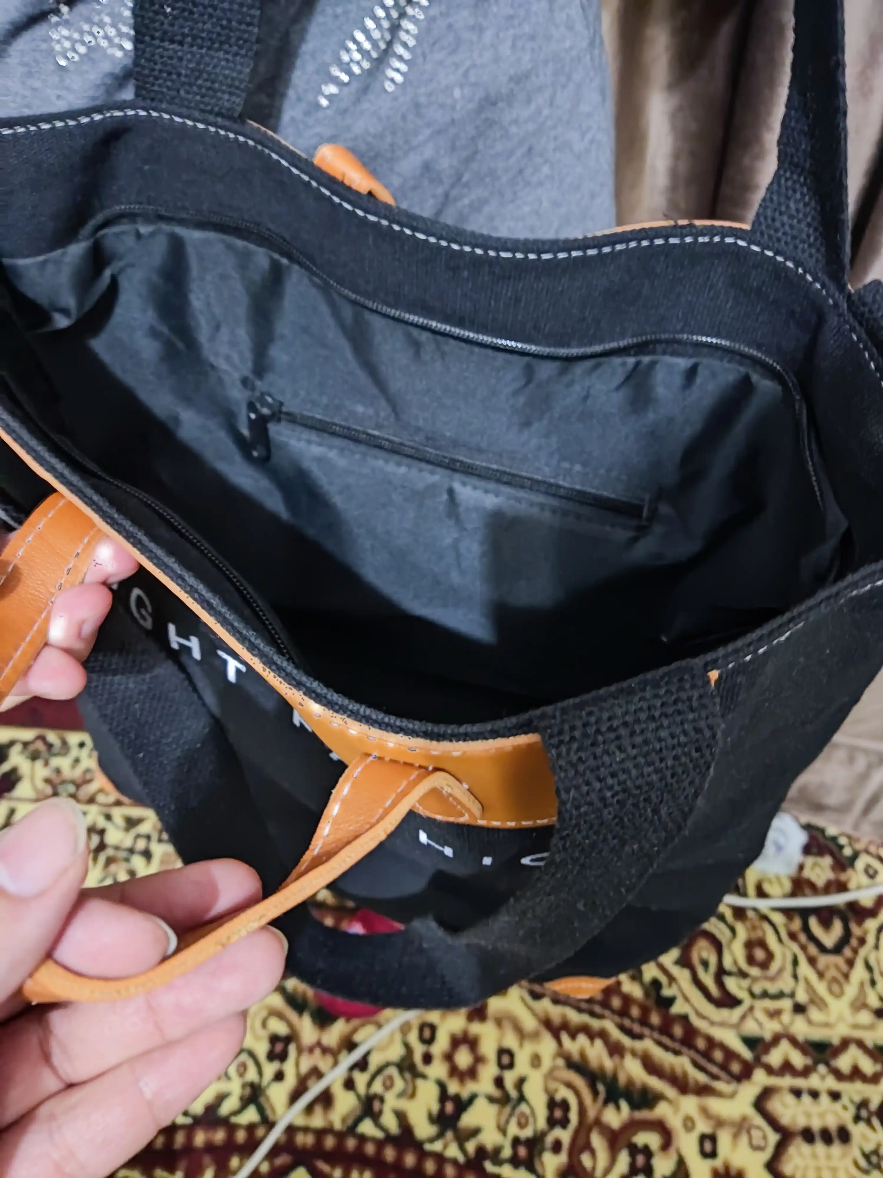 Ayollar shopper sumkasi, charm qoplamali